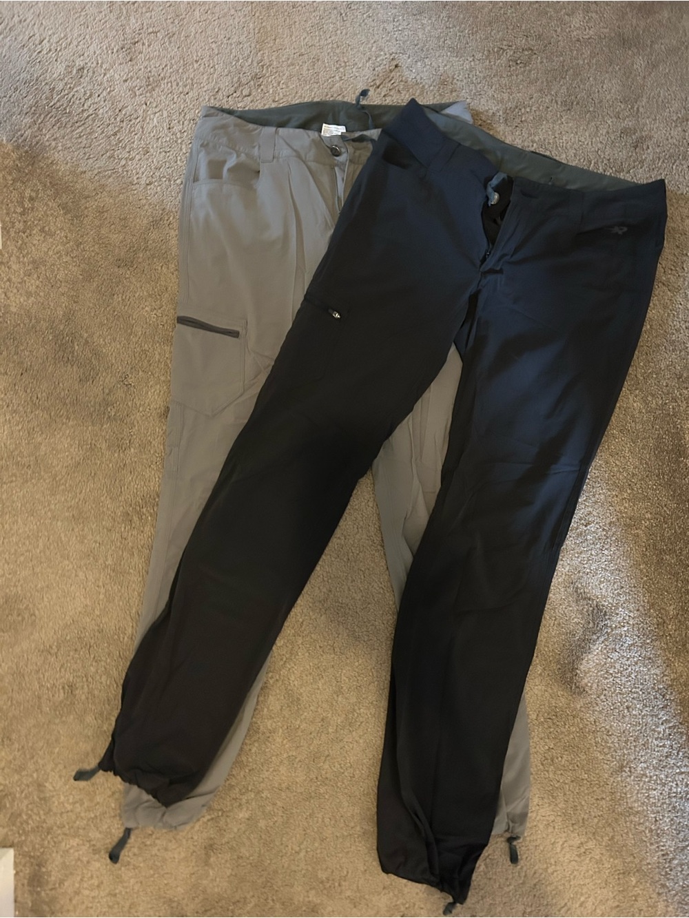 Outdoor Research Women's Cargo Jogger Pants - Black & Gray